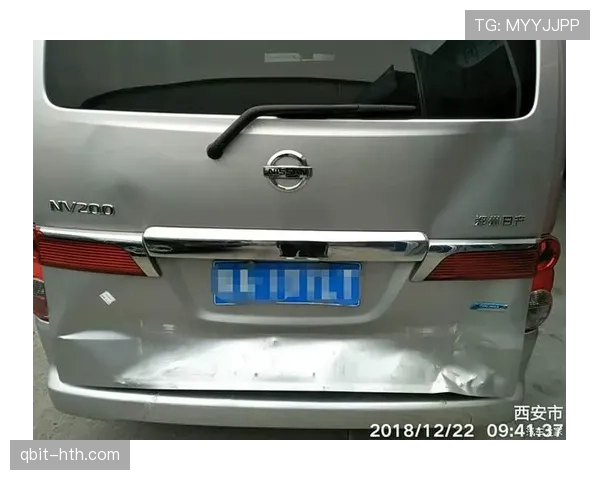 判罚标准:裁判依据接触程度与优势判定犯规的关键条件 判罚标准:裁判依据接触程度与优势判定犯规的关键条件